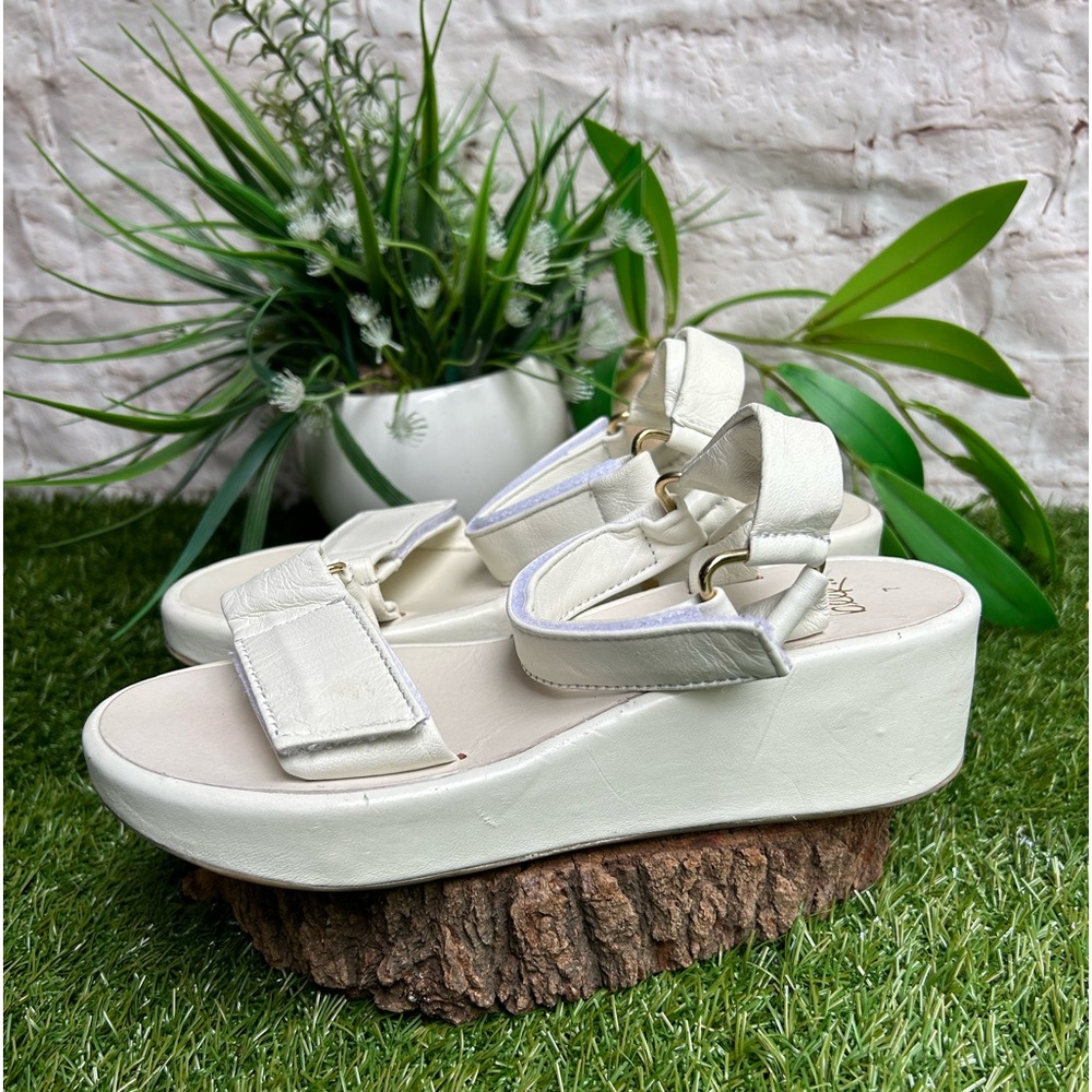 🌷- Beek white Leather wedge sandal Size 7 - Picture 13 of 16